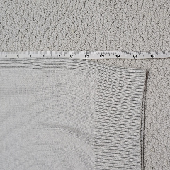 Carbon Sweater - Picture 7 of 10